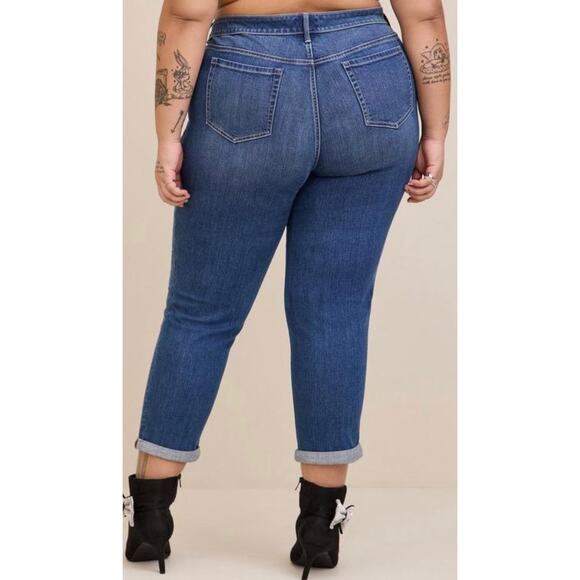 torrid Size 18 Medium Dark Wash Boyfriend Straight Vintage Stretch Mid-Rise Jean - Picture 3 of 13